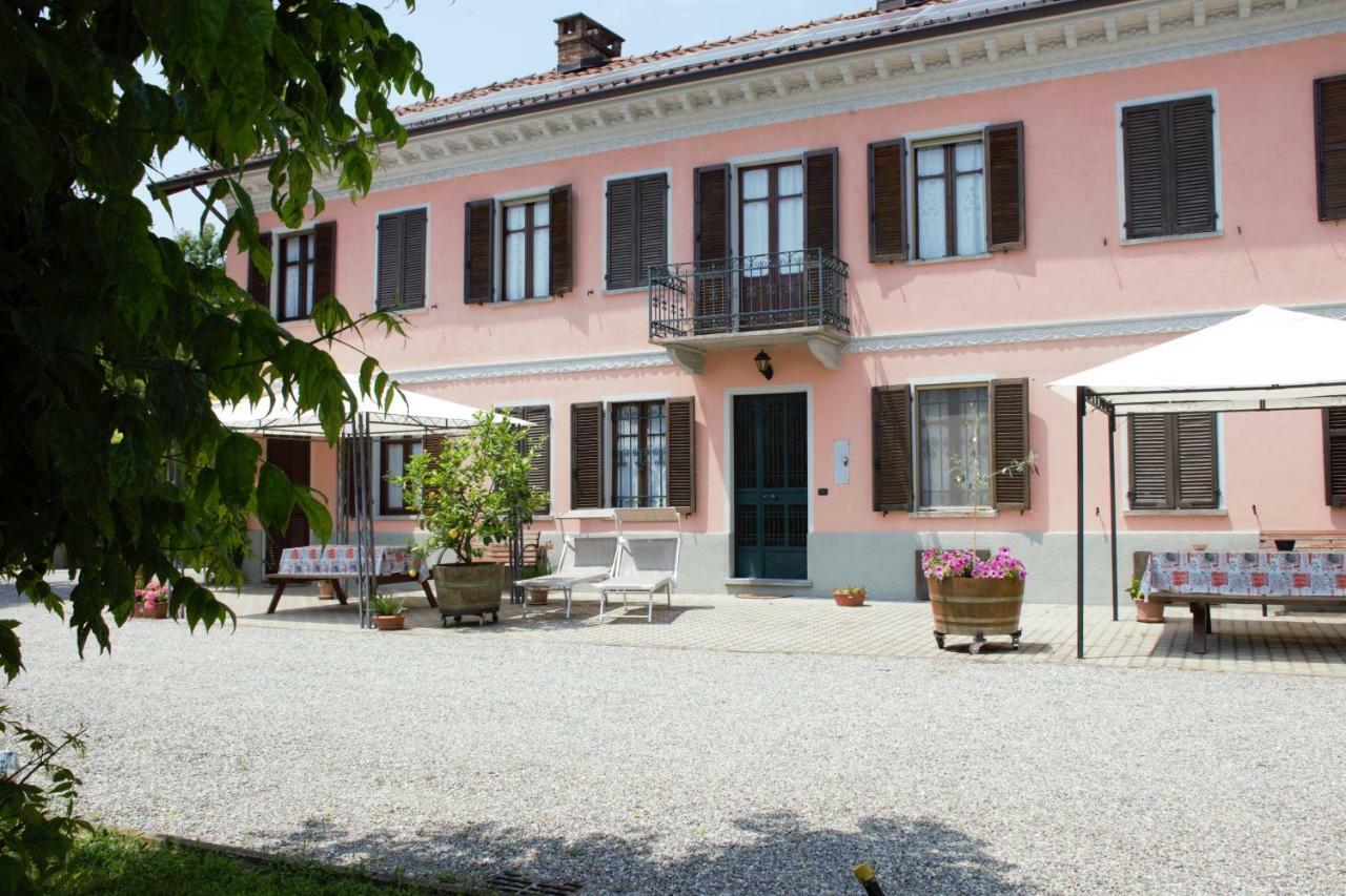 Casa Dei Ciliegi Castell'Alfero Villa Bagian luar foto